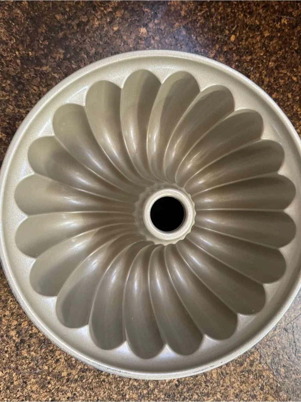 Nordic Ware Elegant Party Bundt